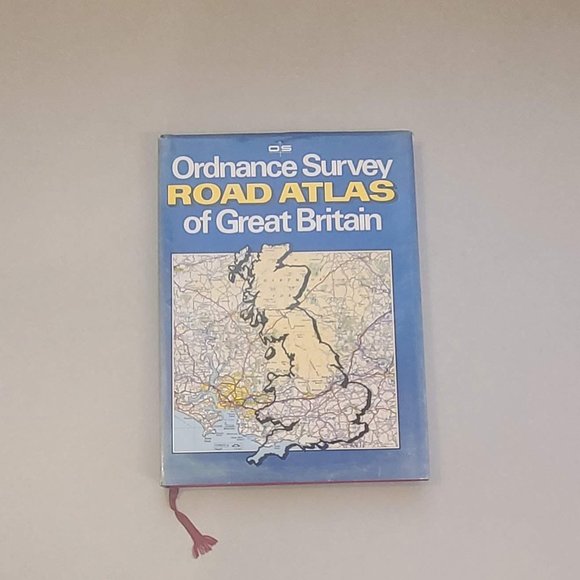 Book - Ordnance Survey Road Atlas of Great Britain - Picture 1 of 7